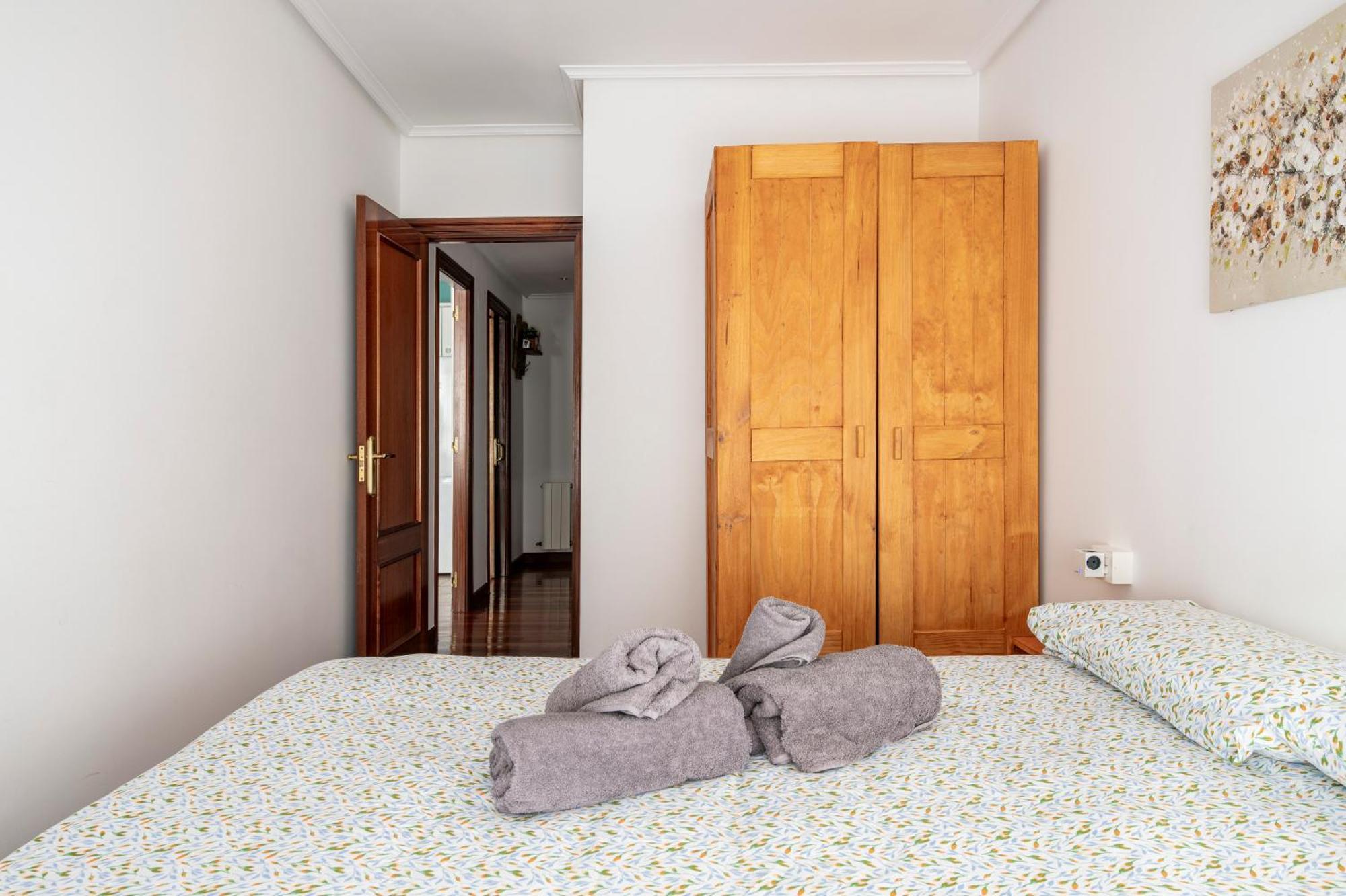 Exclusivo "Gran Bilbao" Suite Deluxe Parking Opcional サントゥルツィ エクステリア 写真