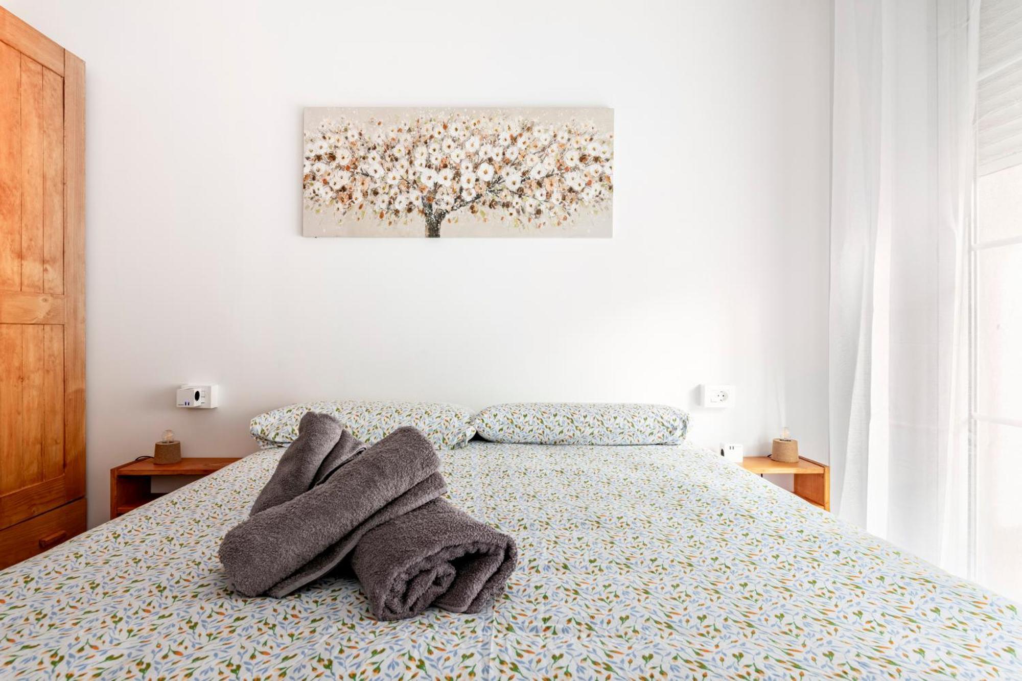 Exclusivo "Gran Bilbao" Suite Deluxe Parking Opcional サントゥルツィ エクステリア 写真